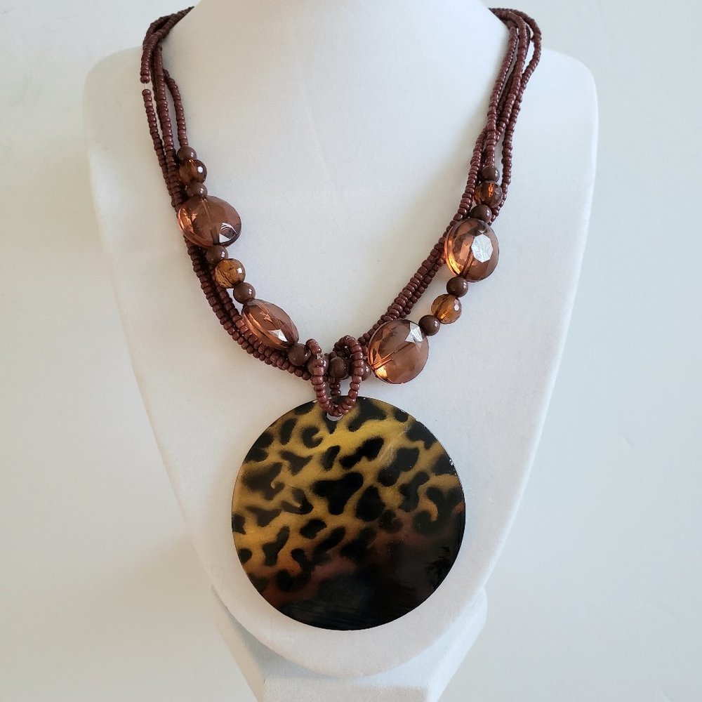 NEW: Leopard Shell Stone Necklace.